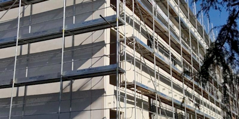 Güvenlikli Dış Cephe İskelesi 1